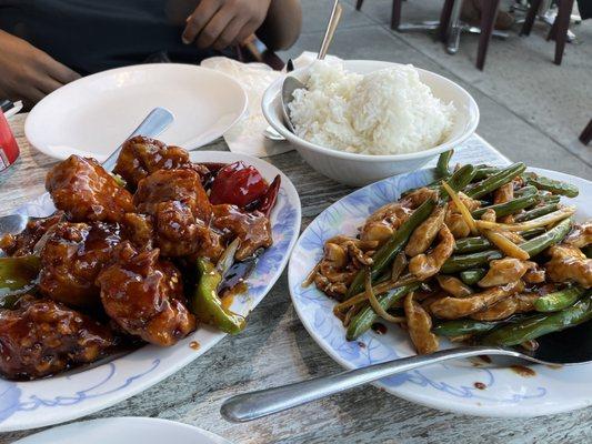 General's Chicken and Chicken with String Bean & Ginger