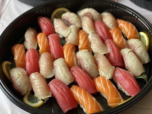 Sushi platter