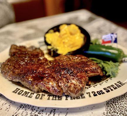 24 ounce Ribeye W/Cheesy Potatoes! Fabulous! Highly recommend! :)...