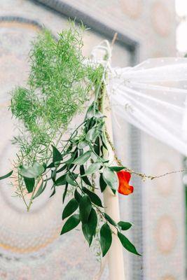 Greenery on chuppah for ceremony