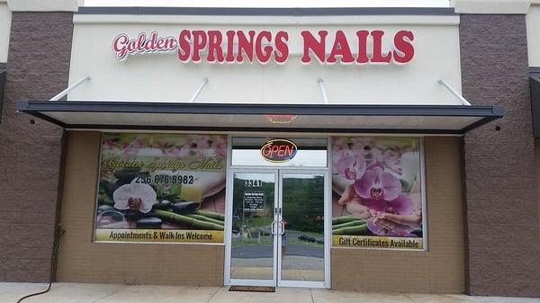 Golden Springs Nails