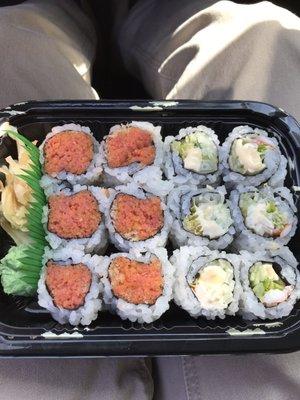 Spicy tuna and Boston roll. Not fresh, poor quality.