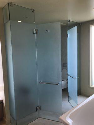 Shower enclosure and toilet combination 1/2" satin etched