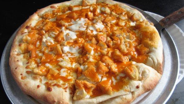 Hot Wing Pizza