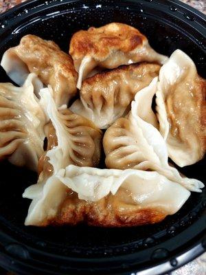 Fried pork dumplings