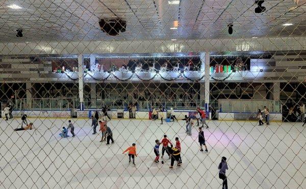 It's that time of year for ice skating in San Diego!