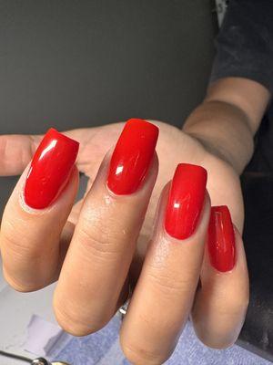 Structured gel manicure