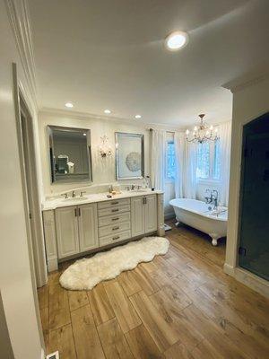 This bathroom turned out amazing!