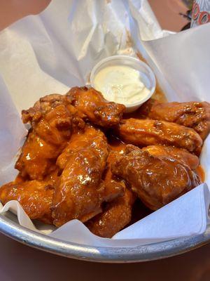 Wings (w/ Buffalo sauce)