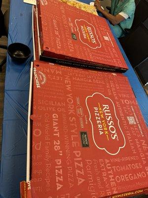 Gigantic pizza