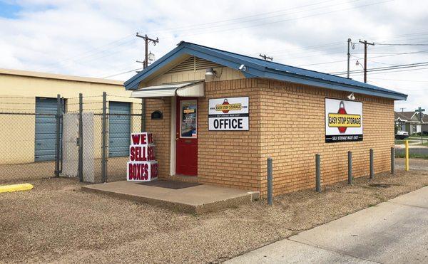 Easy Stop Storage is conveniently located at 7904 Englewood Avenue in Lubbock, Texas!