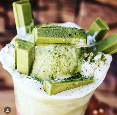 Green Tea Kitkat Snow