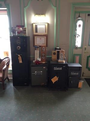 Safes. Sales, service and delivery.