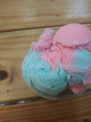 Cotton candy ice cream