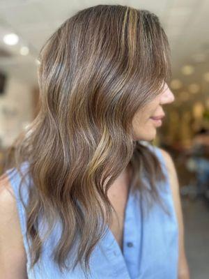 Lived-in Balayage by Kailah Vaughn IG: @islamonetbeauty