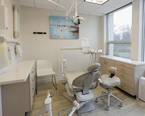 LP Dental of Falls Church Treatment Room