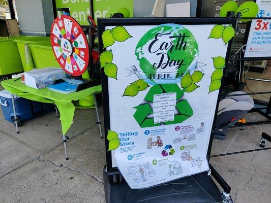 Donate 8 bags and spin the wheel on Earth Day 2022 (4-22-22)