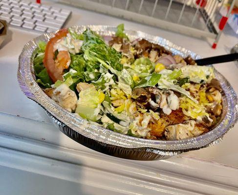 Combo Chicken & Gyro Bowl w/basmati rice and a house salad