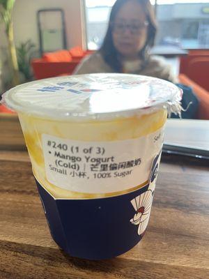 Sealed mango cold yogurt