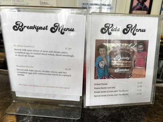 Breakfast and kids menus