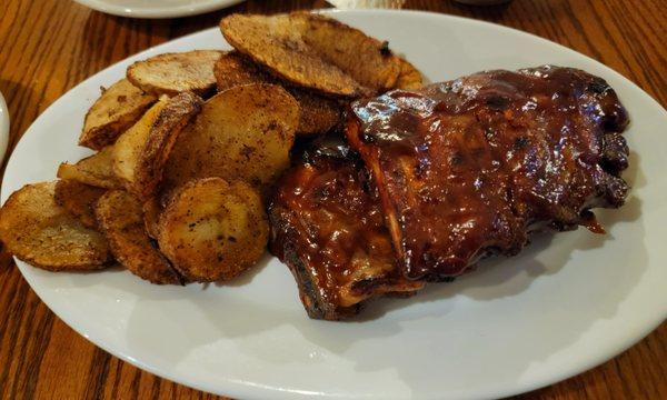 Half Rack of BBQ Ribs with their famous potatoes