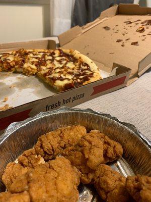 Chicken Tenders 14" Large BBQ Chicken Pizza