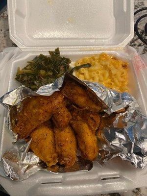 Honey hot lemon pepper wings with collars, Mac and cheese and cornbread