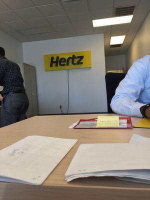 Hertz Car Rental - Bossier City - Airline Drive HLE