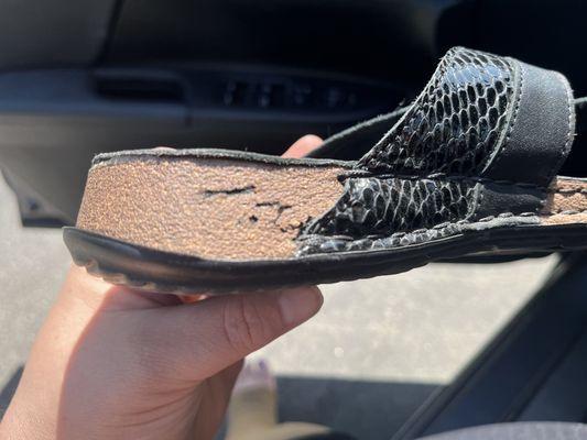 This is my shoe after 3 months of wearing them on and off.I spent over $100 on these shoes and they are already looking scuzzy..