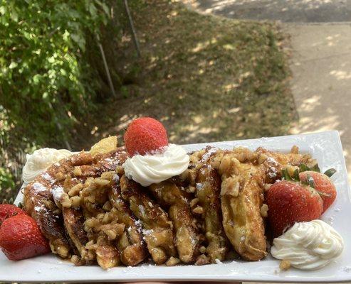 French Toast w/ toasted walnut & bourbon maple syrup.