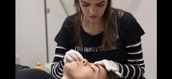 Eyebrows Honey Waxing - Brentwood