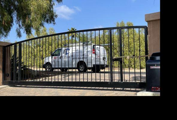 Clicker Garage Doors & Gates