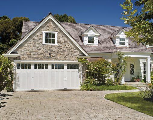 Clopay Coachman®
Traditional insulated steel and composite carriage house garage doors.