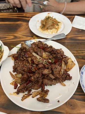 Cumin lamb w. Chili pepper（孜然羊肉）