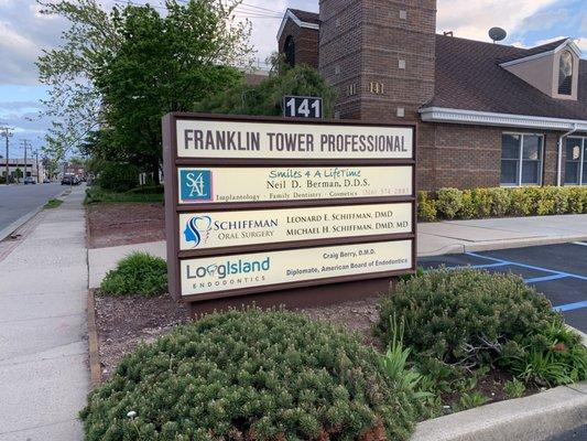 Our oral surgery office is conveniently located on Franklin Place across the street from the Woodmere Post Office in Woodmere, NY.