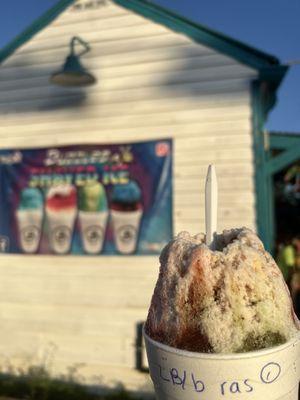 Buzzles Shaved Ice - Old Town Tomball