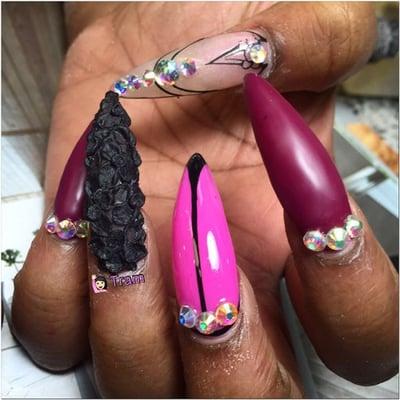 Awesome Art work by Tram. Follow her on Instagram "TramSalon". She's the best nail artist in DMV.