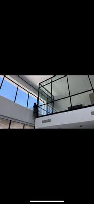 25 foot high window cleaning