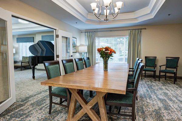 Gig Harbor Court | Assisted Living | Gig Harbor, WA | Private dining off lobby