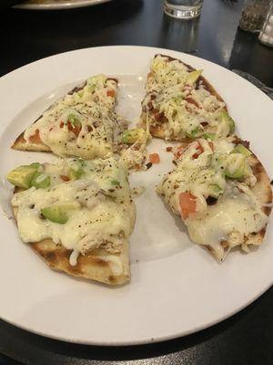 Chicken avocado flatbread