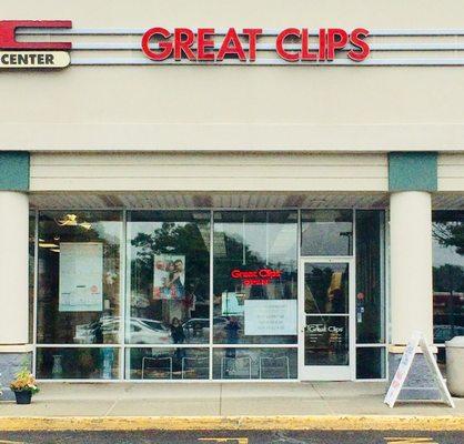 Outside of Great Clips