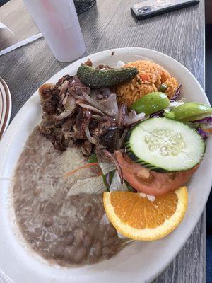 Carnitas plate