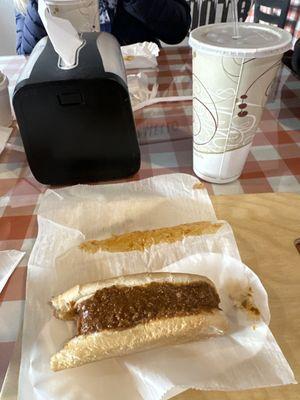 Hot dog with Hot Dog Chili and large Root Beer - Large