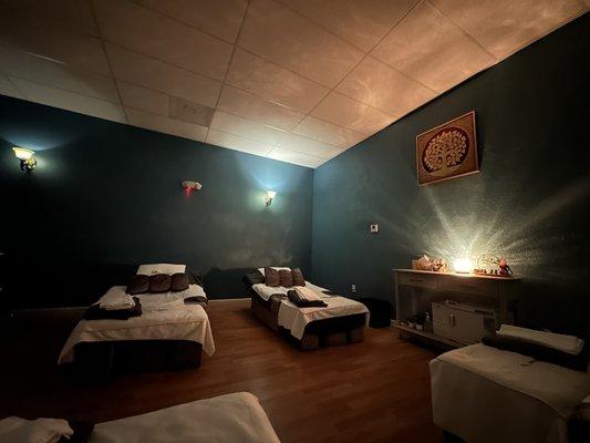 Foot massage room