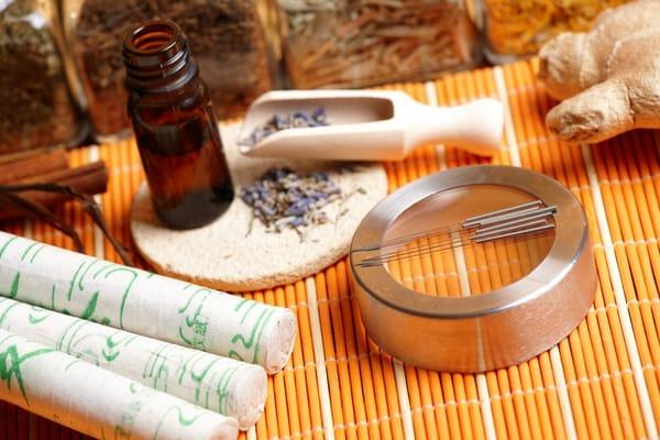 Chinese traditional acupuncture-mustibustion therapy