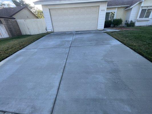 Finish concrete