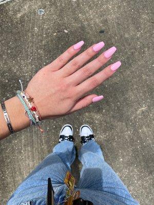 Pinky elegant nails