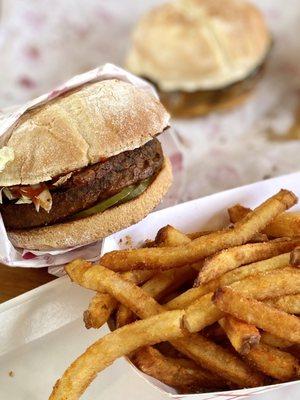 B3. Burger Hand-Cut Russet Fries with spicy rub