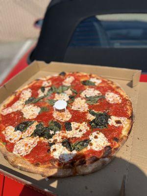 18" House Margherita Pizza