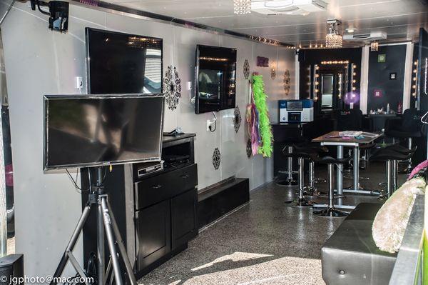 The Glam Truck.  Where the girls go to get there nails polished, arts & crafts, spray paint tattoos, karaoke & music videos & video games.